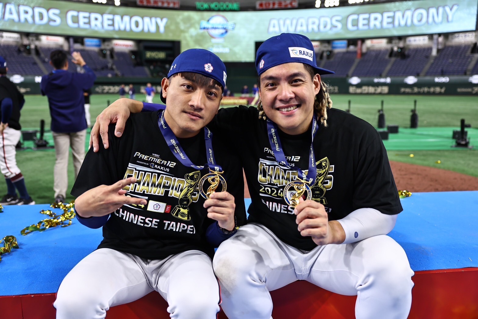 屏縣加發棒球12強賽冠軍選手吉力吉撈‧鞏冠70萬元獎金