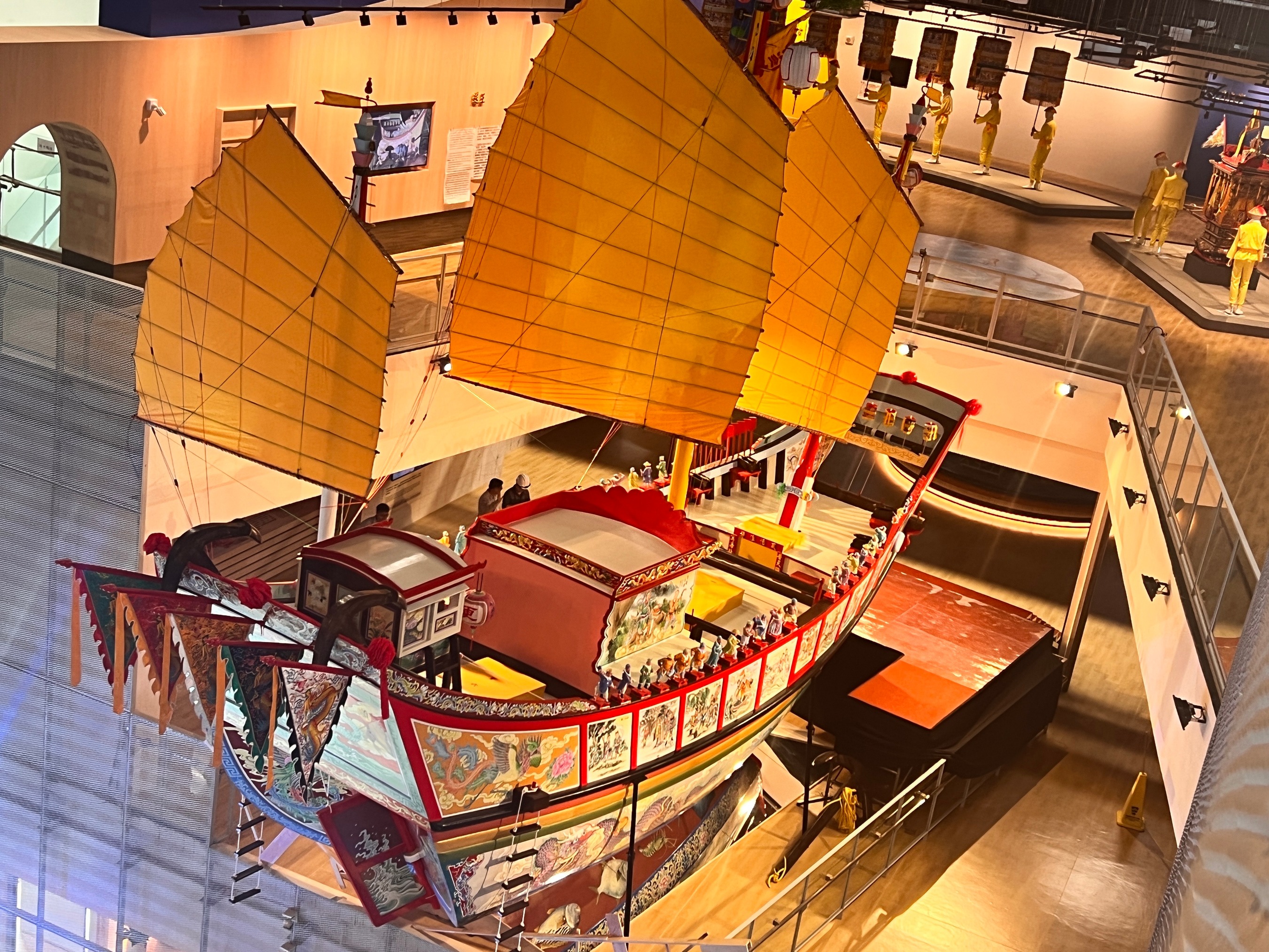 明華園總團、戶外光雕秀迎接王船文化館開幕