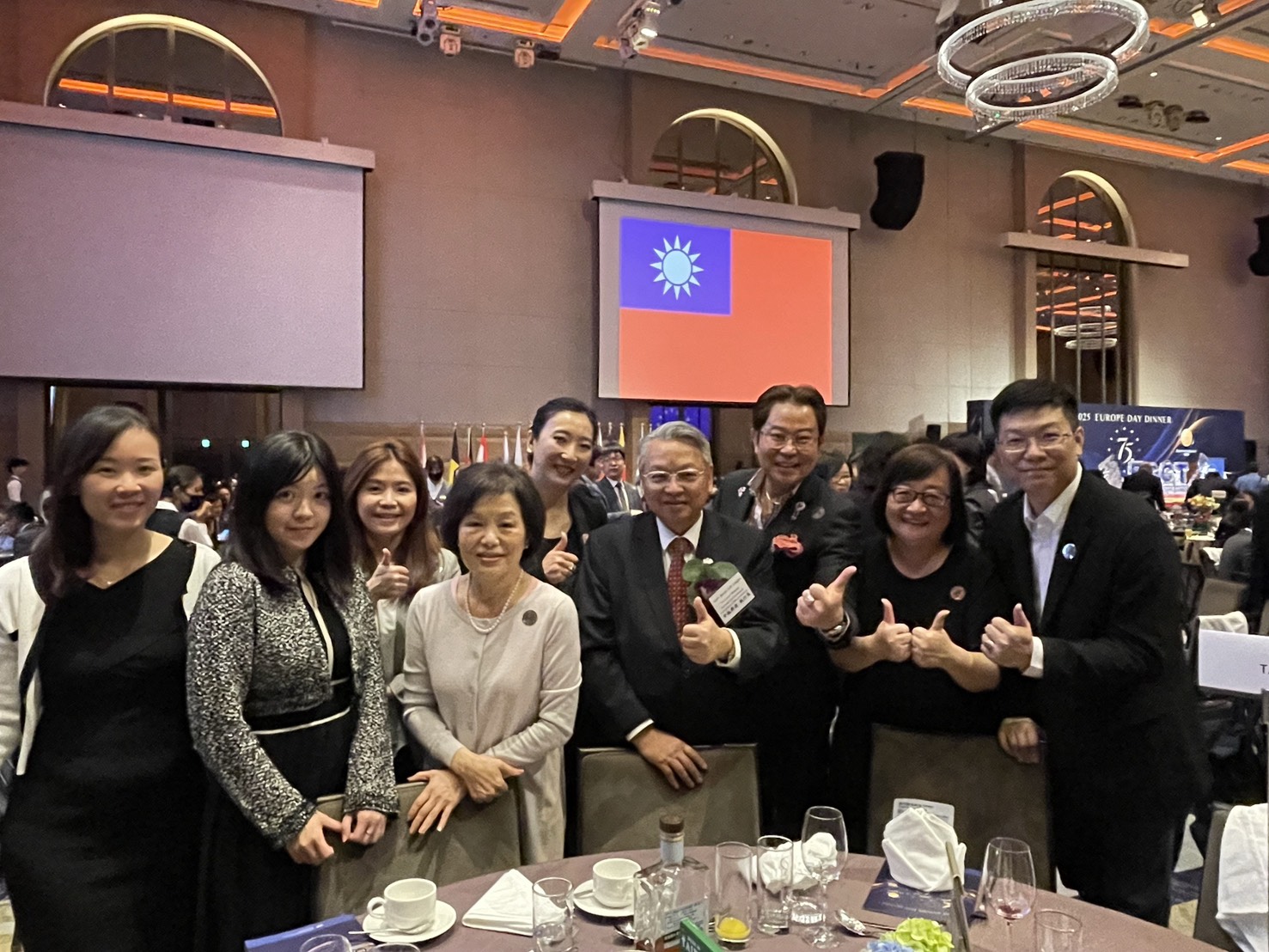 中市府受邀「歐洲日晚宴」 鄭副市長：深化與歐盟經貿交流、減緩關稅衝擊