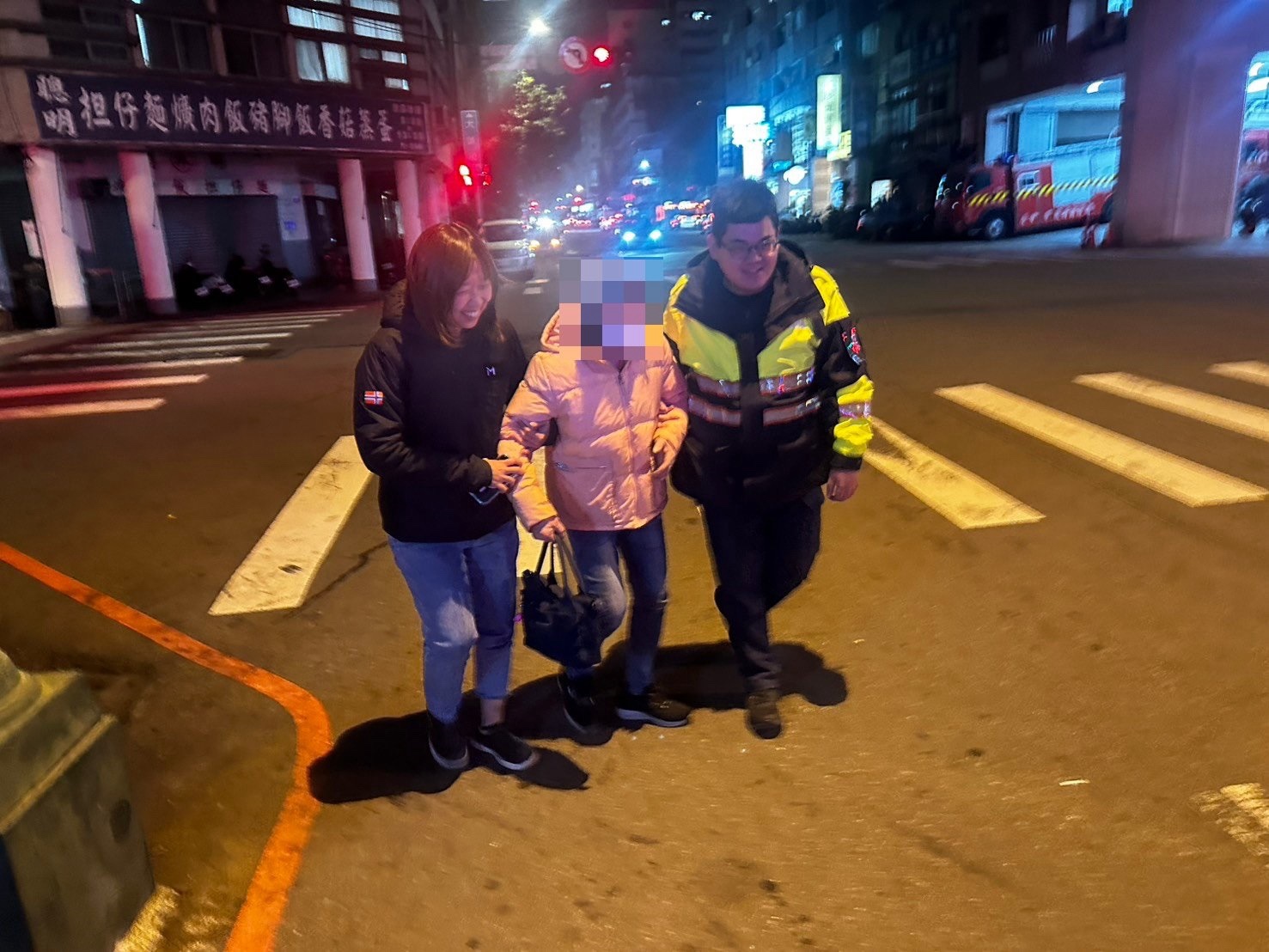 寒冬尋失智老婦　繼中副所長誠心祈求媽祖助警順利尋回