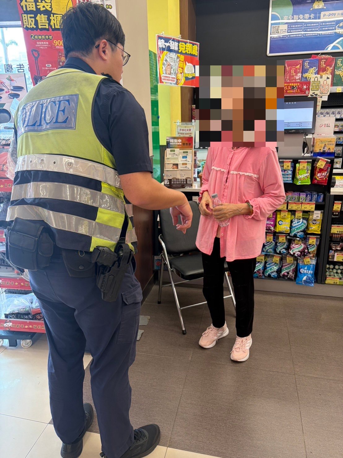 7旬迷途婦只記得姓名與生肖 警抽絲剝繭助團圓